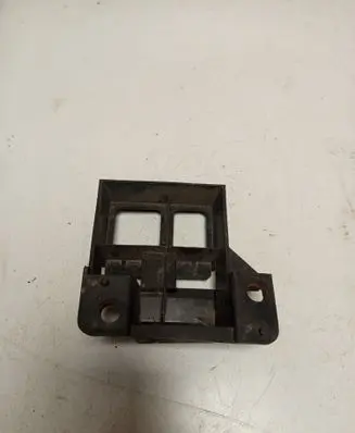 Mercedes-Benz Sprinter W906 Front bumper mounting bracket A9068850263 9068850263