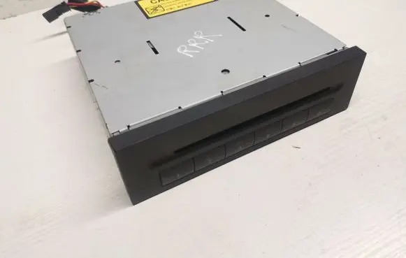 Mercedes-Benz B W245 CD/DVD changer A2118705390