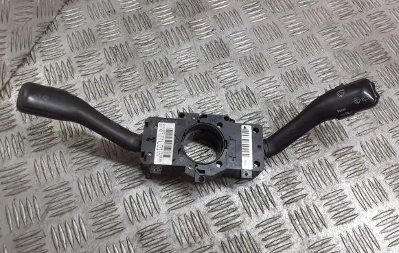 Skoda Octavia Mk1 (1U) Headlight wiper switch 8L0953513G