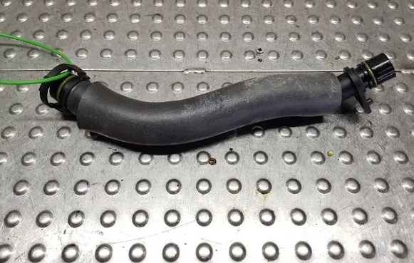 Seat Ibiza V (KJ) Breather hose/pipe S27708303 05C103474C