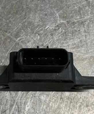 Nissan X-Trail T30 ESP acceleration yaw rate sensor 47930JG200