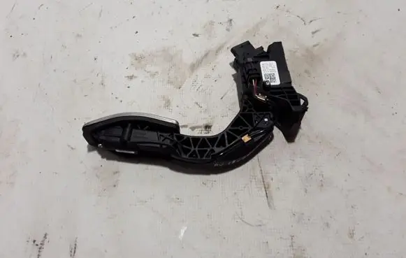 Audi A6 S6 C8 4K Accelerator throttle pedal 4N1723523A