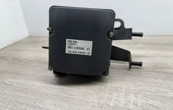 BMW 5 E60 E61 ABS Pump 6783360 6783362
