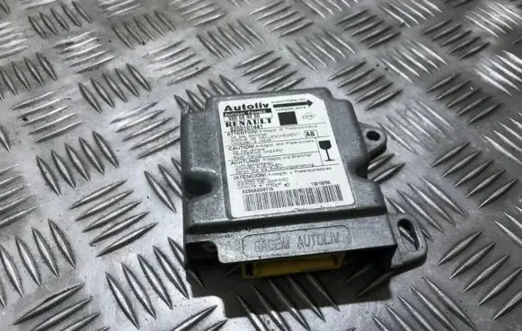 Renault Laguna II Airbag control unit/module 8200101441 550569000