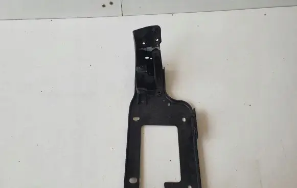 Land Rover Range Rover Evoque L551 Radiator support slam panel bracket K8D28226AD