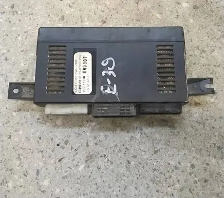 BMW 5 E39 Light module LCM 61358386209 089907 109110