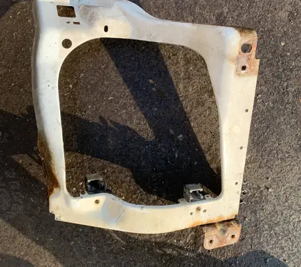 Ford Transit Headlight/headlamp mounting bracket