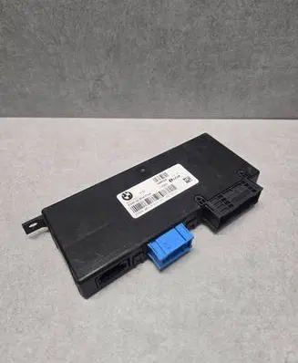 BMW 5 F10 F11 Gateway control module 9266409 00814076