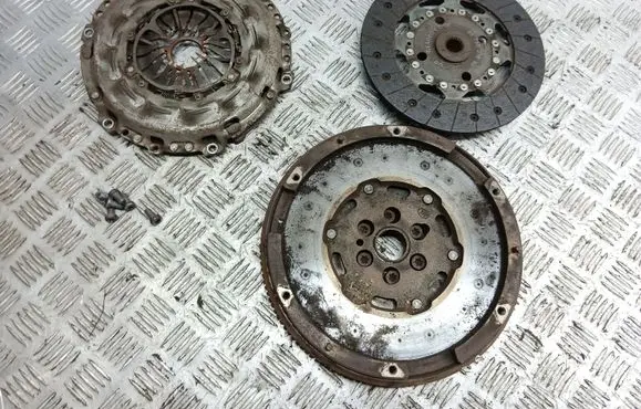 Peugeot 2008 I Clutch set kit