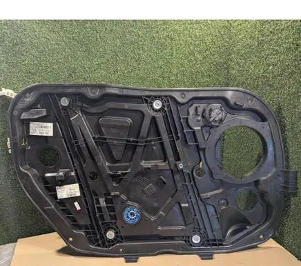 KIA Pro Cee'd III Front door window regulator with motor 82470JJ760 280120210851 9450000100