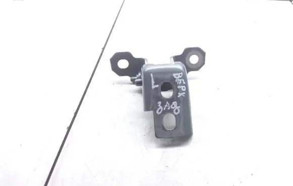 Renault Captur Rear door upper hinge 804010016RG