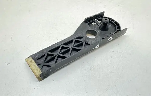 Mercedes-Benz B W246 W242 Radiator mount bracket A2465040440
