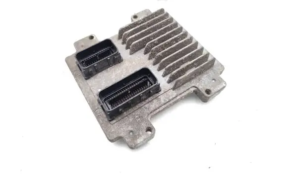 Opel Corsa D Engine control unit/module 55583750 12636386