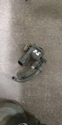 Audi Q7 4L Turbo solenoid valve 1J0906283c