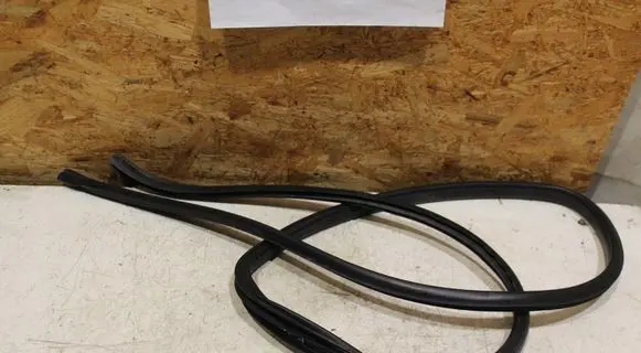 Subaru Forester SK Rubber seal rear door 63512SJ010