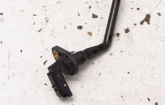 Peugeot 2008 II Oil level sensor 9677091980