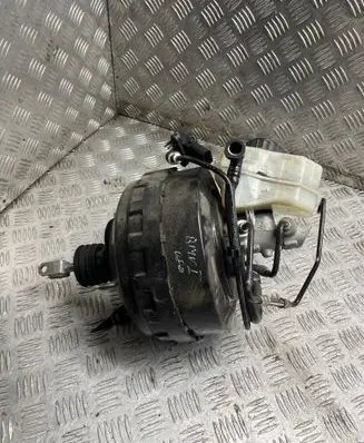 BMW 1 E81 E87 Brake booster 6775929 29677592901