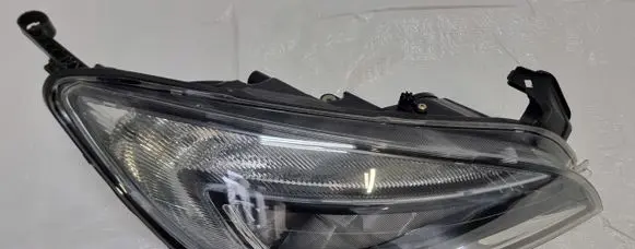 Opel Astra J Headlight/headlamp 13371600