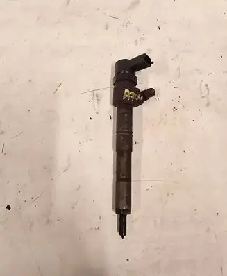 Opel Zafira B Fuel injector 0445110159