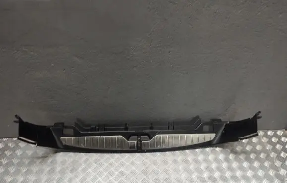 BMW 5 F10 F11 Trunk/boot sill cover protection 9168470