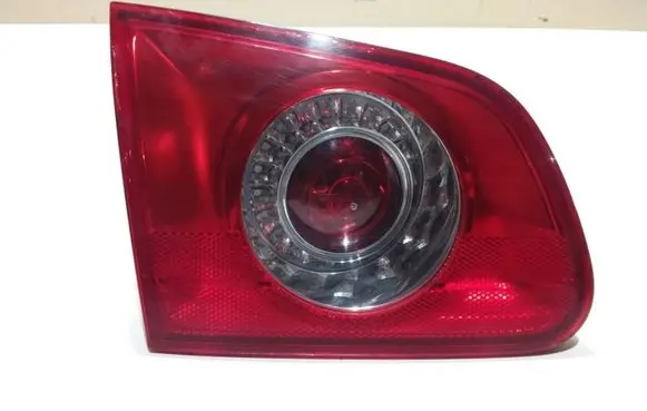 Volkswagen PASSAT B6 Tailgate rear/tail lights 3C9945093