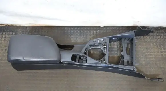 BMW 1 F20 F21 Center console