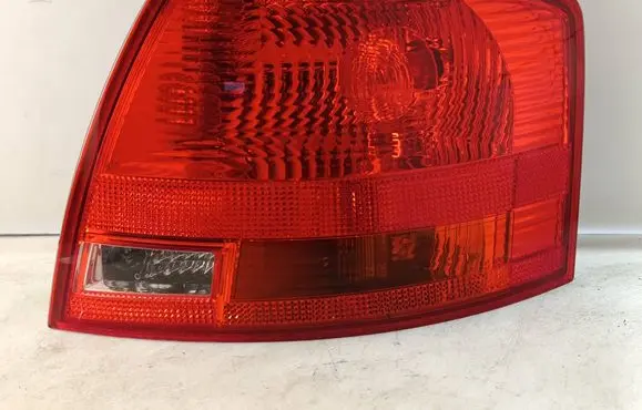Audi A4 S4 B7 8E 8H Rear/tail lights 8E9945096C