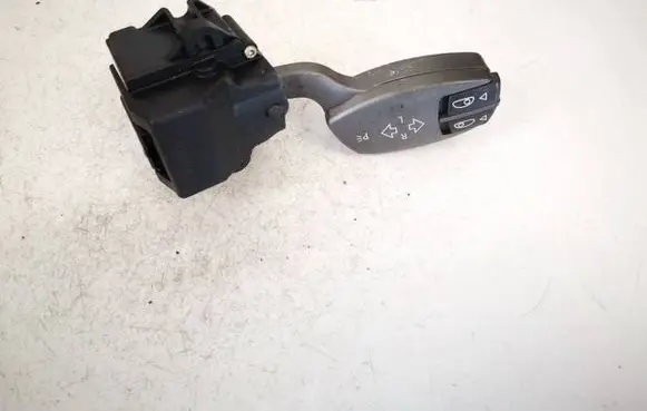 BMW 7 E65 E66 Indicator stalk 6911516b