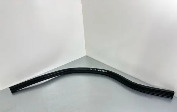 Audi A6 S6 C7 4G Engine compartment rubber 4G0823723