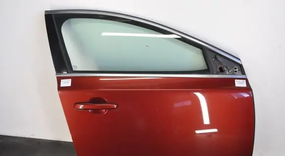 Volvo V40 Front door 