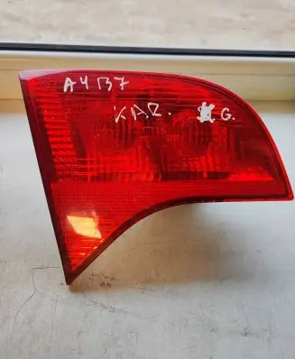 Audi A4 S4 B7 8E 8H Tailgate rear/tail lights 8E9945093 749001 484501