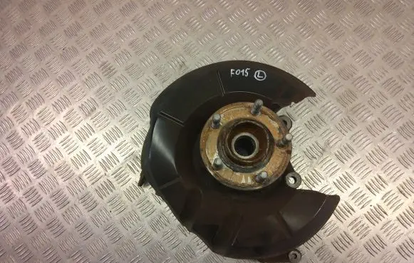 Ford Kuga II Rear wheel hub