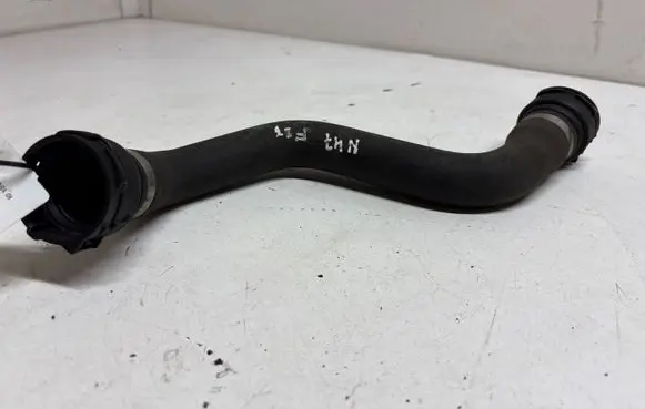 BMW 4 F32 F33 Engine coolant pipe/hose 7812525