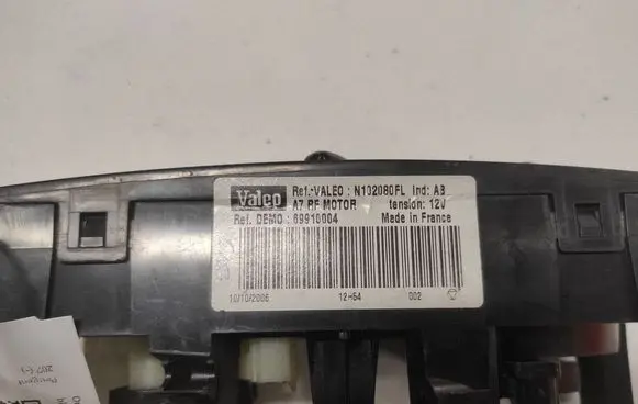Peugeot 207 Climate control unit 69910004 N102080FL