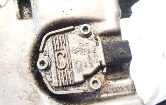 Volkswagen PASSAT B6 Oil level sensor 1j0907660c 6pr008079-03