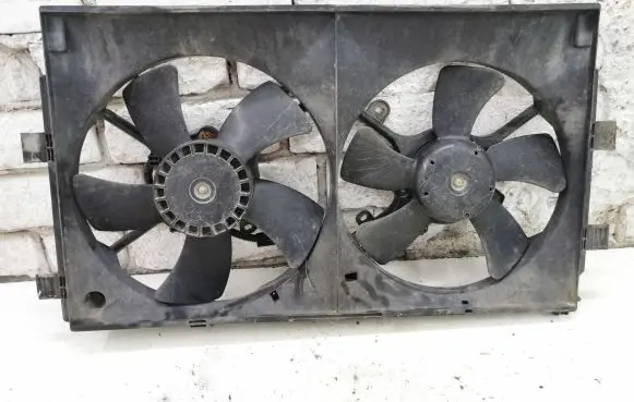 Mitsubishi Outlander Radiator cooling fan shroud
