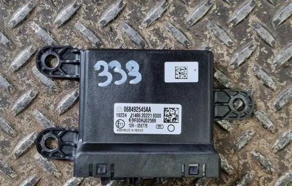 Dodge Charger Gateway control module 068492545AA