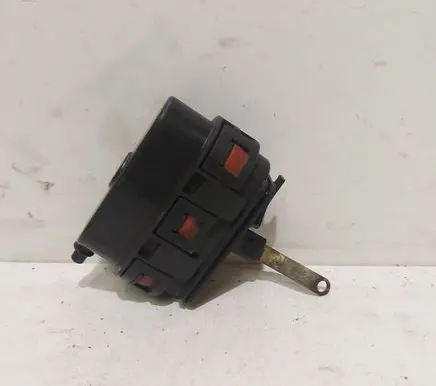 Mercedes-Benz CLK A208 C208 Central locking vacuum pump 