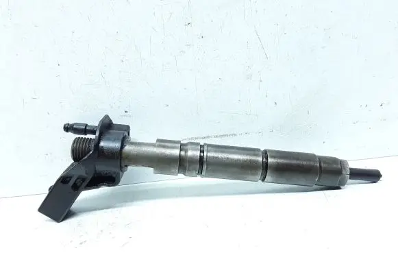 Mercedes-Benz ML W164 Fuel injector A6420700587