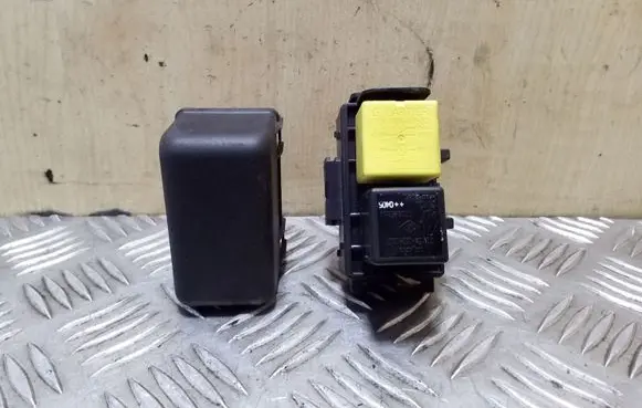 Renault Scenic II - Grand scenic II Other relay