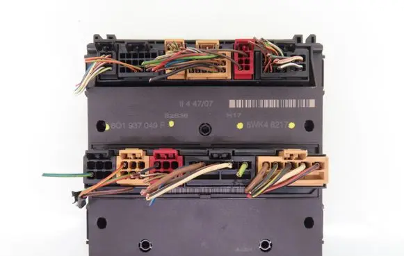 Seat Ibiza III (6L) Central body control module 5WK48217 6Q1937049F