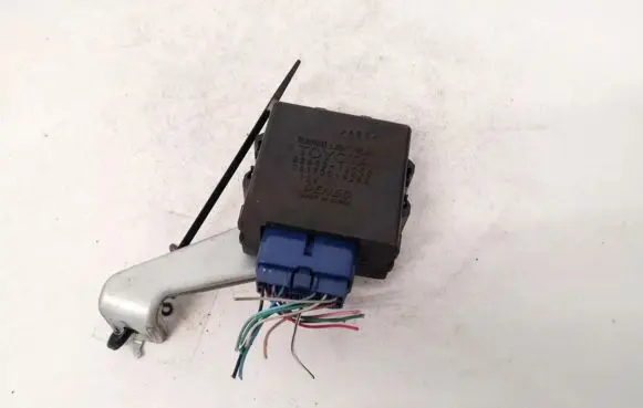 Toyota Yaris Other control units/modules 8264212050 82642-12050