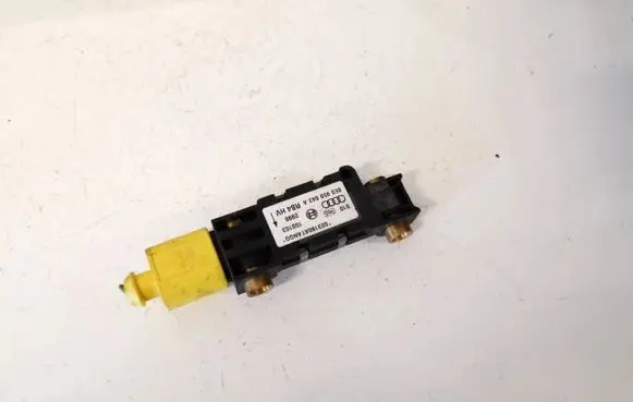 Audi A4 S4 B6 8E 8H Airbag deployment crash/impact sensor 8e0959643a