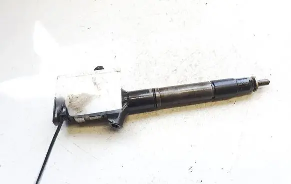 Toyota Auris 150 Fuel injector
