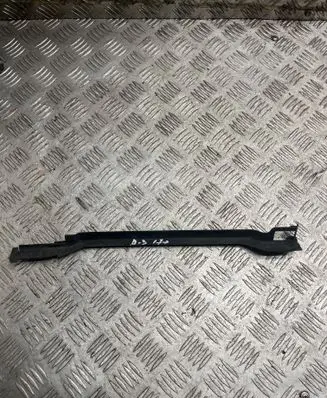 Audi A3 S3 8V Radiator trim 8V0121331