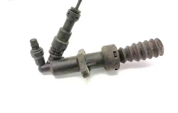 Fiat Bravo Clutch slave cylinder 