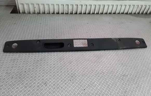 Mercedes-Benz E W211 Tailgate trunk handle A2117500193