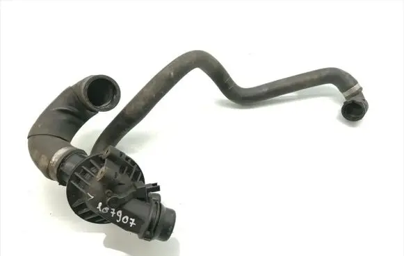 Thermostat/thermostat housing