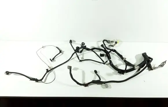 Toyota Verso Headlight/headlamp wiring loom/harness 821110F710