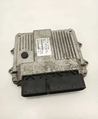 Fiat Panda II Engine control unit/module 51775008 68MGT152I 7160000505